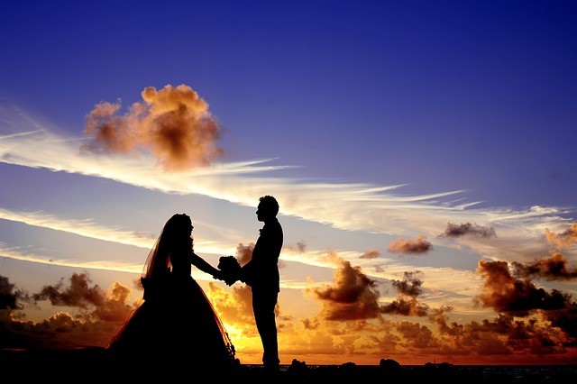 איך לתכנן ולהתכונן לחתונה ולשרוד את התקופה?
